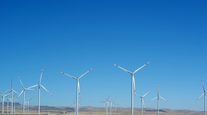 Wind turbines in the Jordan desert